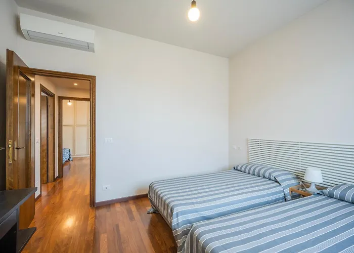 Girolamo8 Apartment Parma